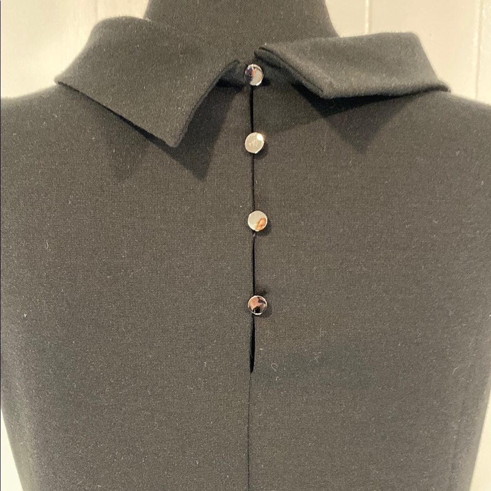 Banana Republic Top Tank Modern Sleeveless Black Silver Button Size Extra Small - Picture 9 of 10